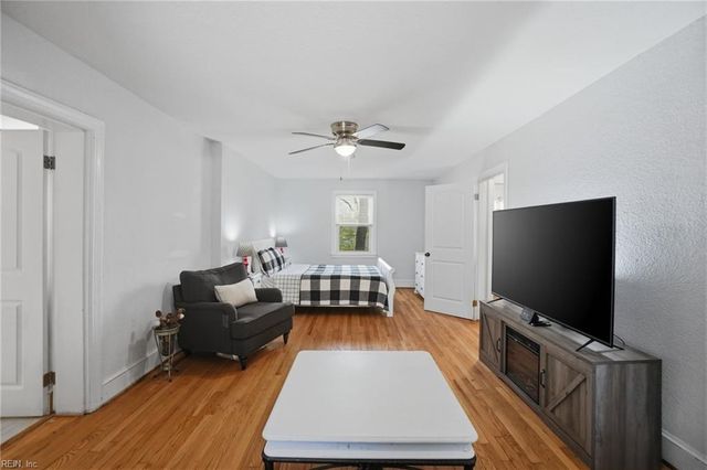 124 Armstrong ST, Portsmouth, VA 23704