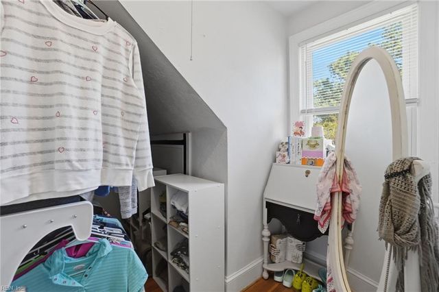 124 Armstrong ST, Portsmouth, VA 23704