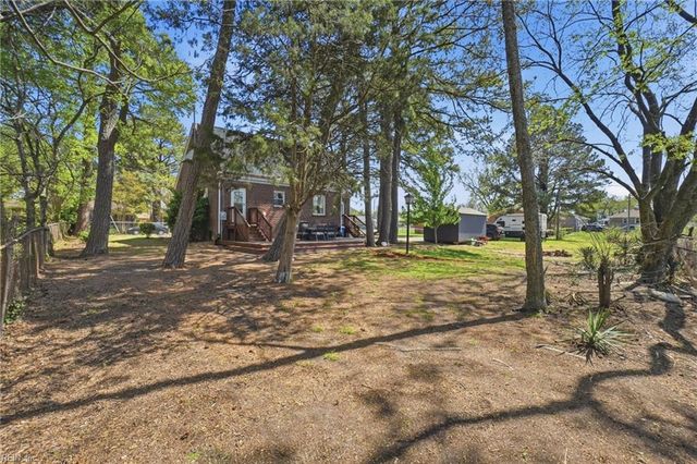 124 Armstrong ST, Portsmouth, VA 23704