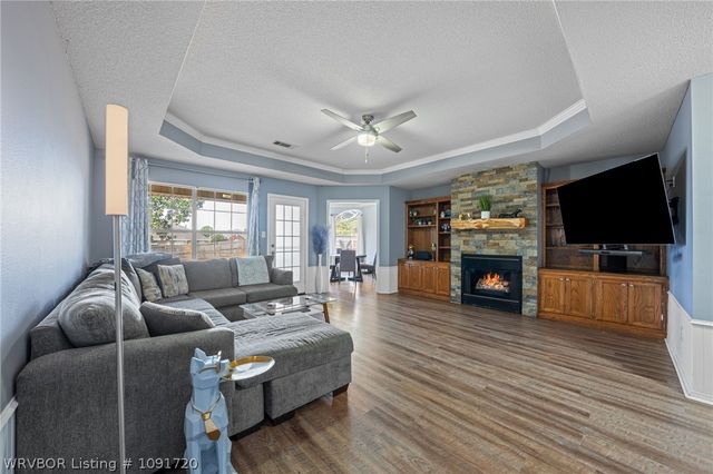 2717 Azure Hills Drive, Van Buren, AR 72956