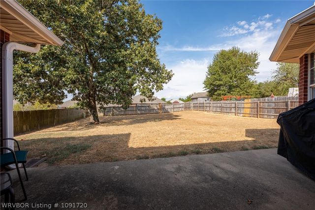 2717 Azure Hills Drive, Van Buren, AR 72956