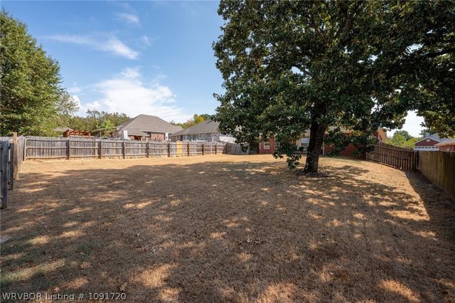 2717 Azure Hills Drive, Van Buren, AR 72956
