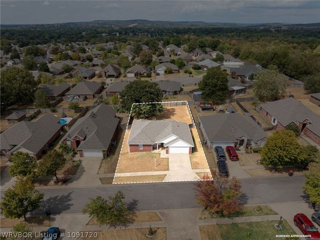 2717 Azure Hills Drive, Van Buren, AR 72956