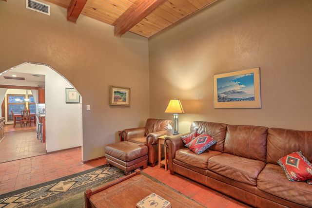 707 Walden Road, Corrales, NM 87048