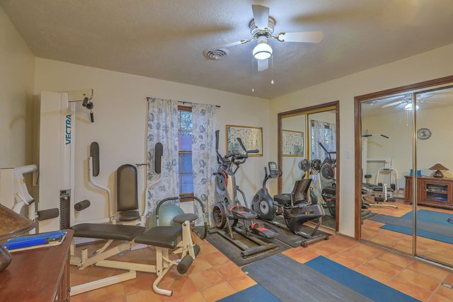 707 Walden Road, Corrales, NM 87048