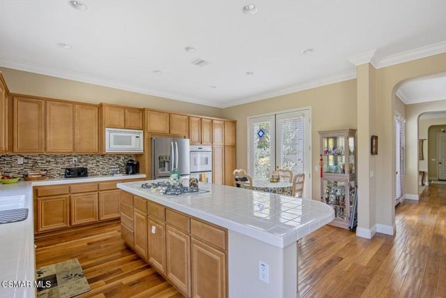 5187 Via Dolores, Newbury Park, CA 91320