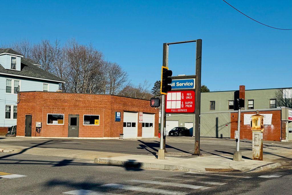 484 Forest Avenue, Portland, ME 04101 — exterior
