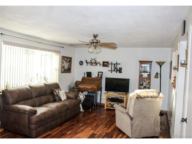 2612 S Field Ct, Lakewood, CO 80227