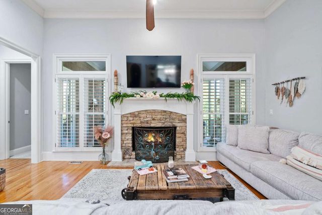 11 York Trace, Cartersville, GA 30121