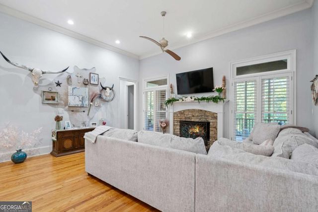 11 York Trace, Cartersville, GA 30121