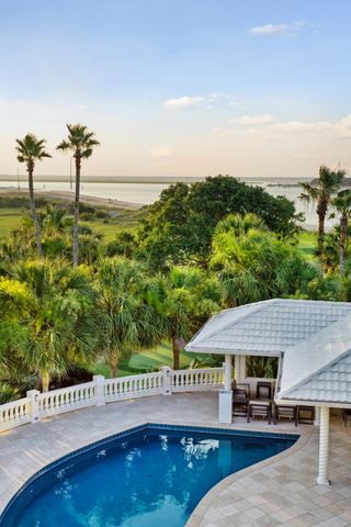 61 Ocean Point Drive, Isle Of Palms, SC 29451