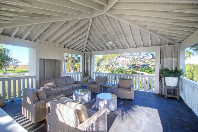 61 Ocean Point Drive, Isle Of Palms, SC 29451