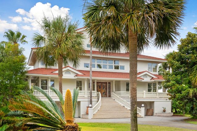 61 Ocean Point Drive, Isle Of Palms, SC 29451