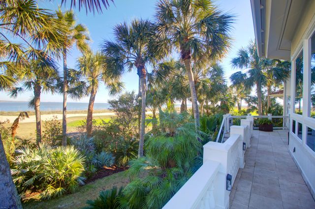 61 Ocean Point Drive, Isle Of Palms, SC 29451