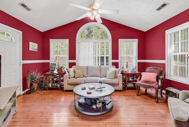 4001 Grousewood Dr., Myrtle Beach, SC 29588