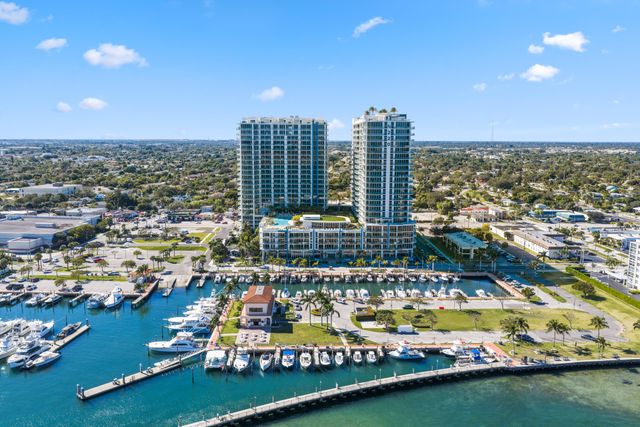 220 Lake Shore Drive 1125, Lake Park, FL 33403