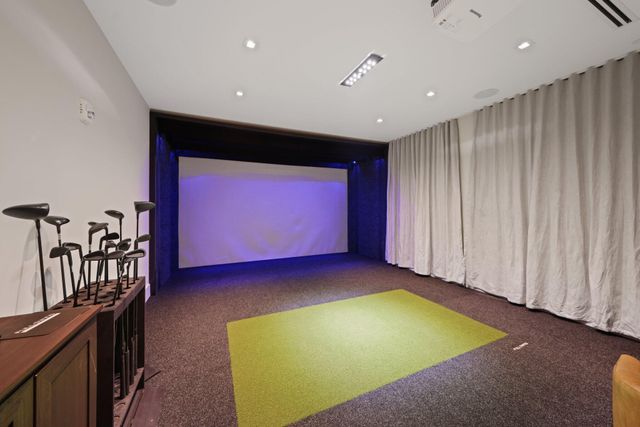 220 Lake Shore Drive 1125, Lake Park, FL 33403