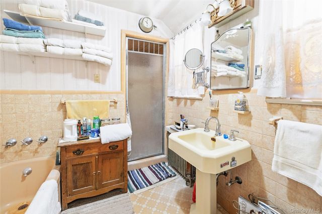 43 MacDonald Street, Hempstead, NY 11550