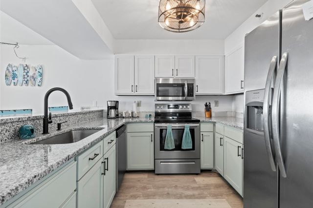 1425 S Ocean Blvd Unit 4E, North Myrtle Beach, SC 29582