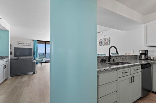 1425 S Ocean Blvd Unit 4E, North Myrtle Beach, SC 29582