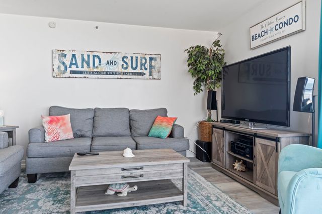 1425 S Ocean Blvd Unit 4E, North Myrtle Beach, SC 29582