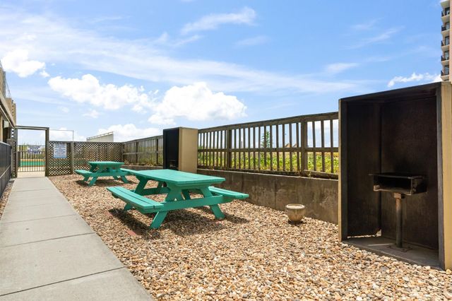 1425 S Ocean Blvd Unit 4E, North Myrtle Beach, SC 29582