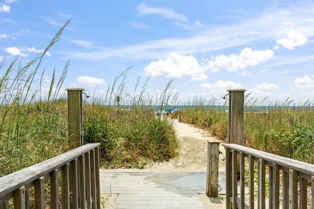 1425 S Ocean Blvd Unit 4E, North Myrtle Beach, SC 29582