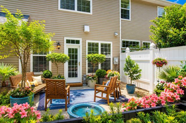 2467 Draymohr Court, Mount Pleasant, SC 29466