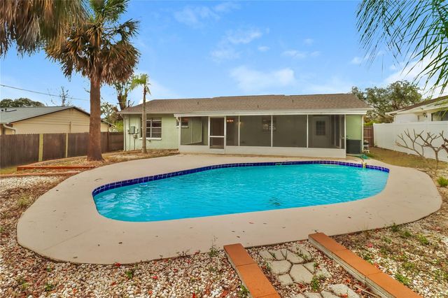 2258 VILLAGE COURT, Brandon, FL 33511