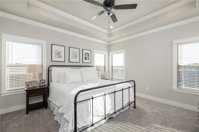 1017 Giulia Avenue, Tontitown, AR 72762