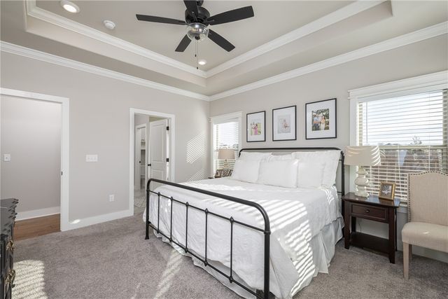 1017 Giulia Avenue, Tontitown, AR 72762