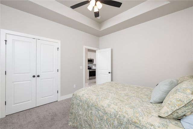 1017 Giulia Avenue, Tontitown, AR 72762