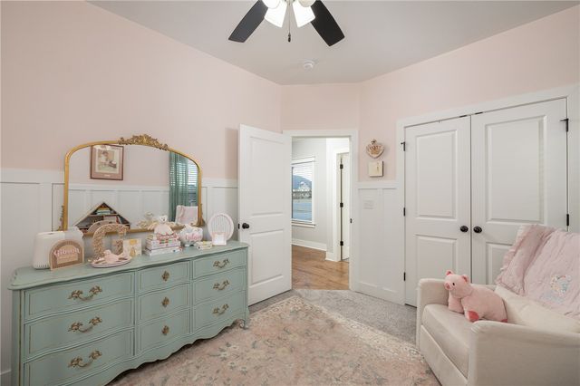 1017 Giulia Avenue, Tontitown, AR 72762