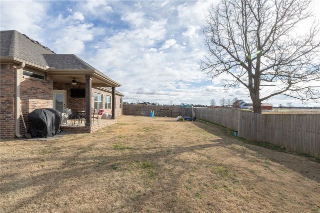 1017 Giulia Avenue, Tontitown, AR 72762