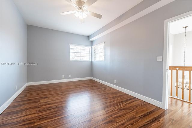 19160 NW 82nd Cir Court 31L, Hialeah, FL 33015