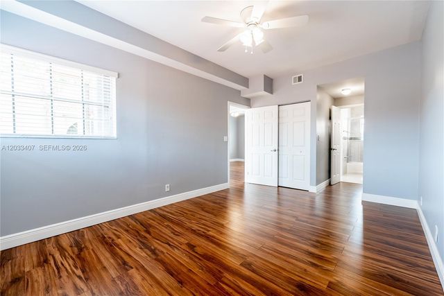 19160 NW 82nd Cir Court 31L, Hialeah, FL 33015