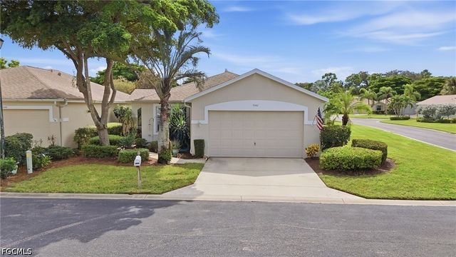 9342 Lake Abby LN, Bonita Springs, FL 34135