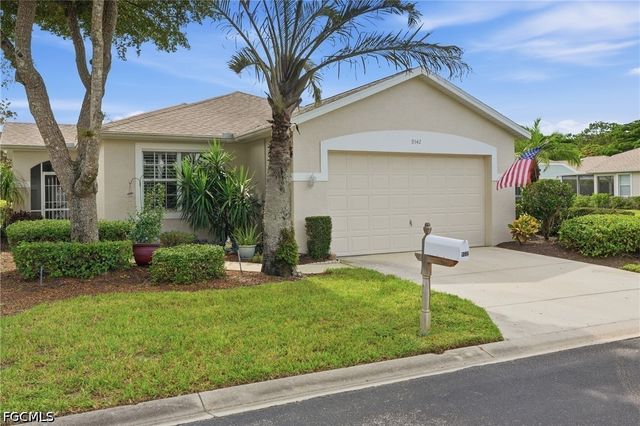 9342 Lake Abby LN, Bonita Springs, FL 34135