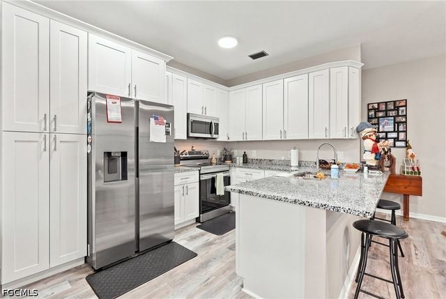 9342 Lake Abby LN, Bonita Springs, FL 34135