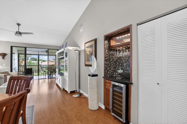 7701 Glendevon Lane 1907, Delray Beach, FL 33446