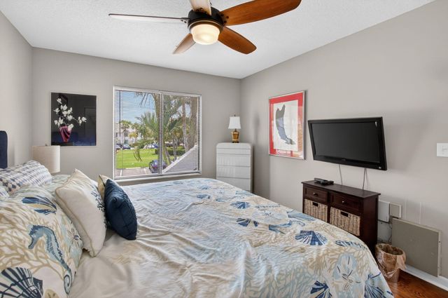 7701 Glendevon Lane 1907, Delray Beach, FL 33446