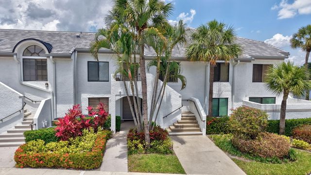 7701 Glendevon Lane 1907, Delray Beach, FL 33446