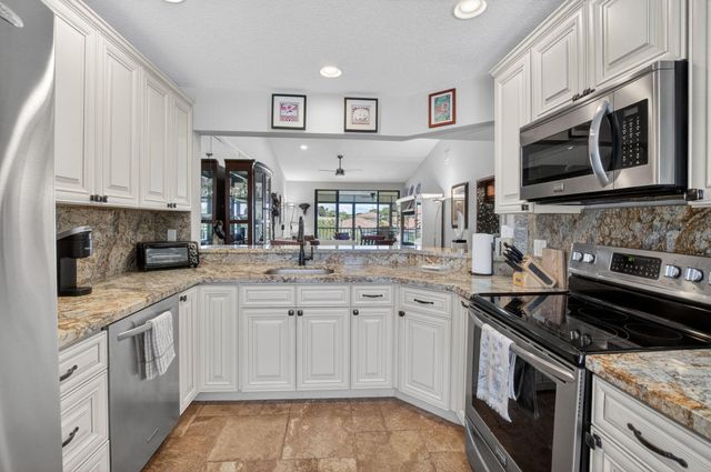 7701 Glendevon Lane 1907, Delray Beach, FL 33446