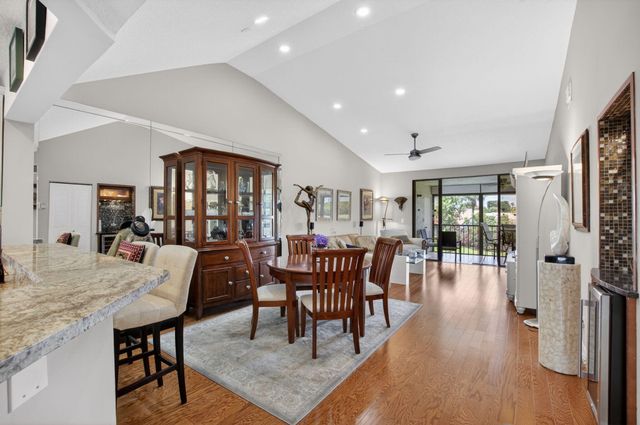 7701 Glendevon Lane 1907, Delray Beach, FL 33446