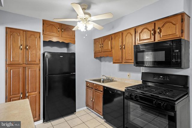 318 LANSING DR, Mantua, NJ 08051