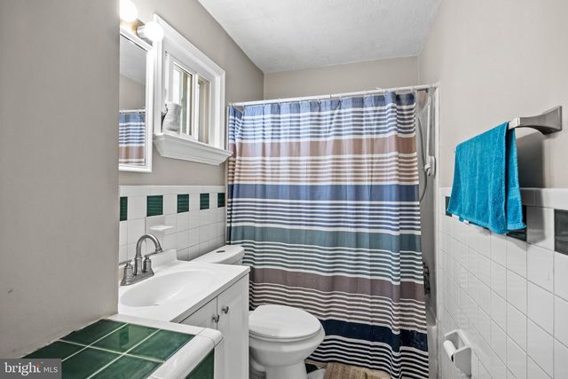 318 LANSING DR, Mantua, NJ 08051