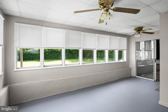318 LANSING DR, Mantua, NJ 08051