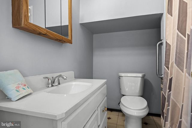 318 LANSING DR, Mantua, NJ 08051