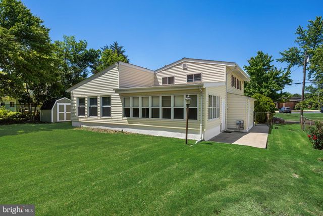318 LANSING DR, Mantua, NJ 08051
