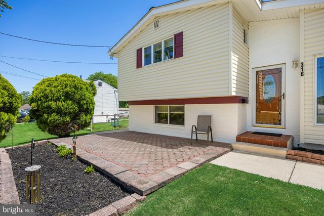 318 LANSING DR, Mantua, NJ 08051